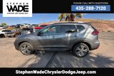 Used 2018 Nissan Rogue SL image 2