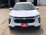 New 2025 Chevrolet Trax LS w/ LS Convenience Package image 2