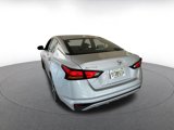 Used 2022 Nissan Altima 2.5 SV image 5