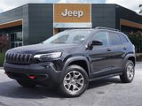 Used 2022 Jeep Cherokee Trailhawk image 2