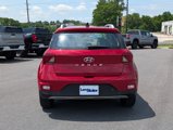 Used 2022 Hyundai Venue Limited image 5