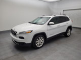 Used 2017 Jeep Cherokee Limited image 2