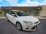 Used 2014 Ford Focus SE w/ SE Winter Package image 3