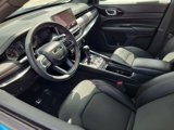 Used 2023 Jeep Compass Trailhawk image 5