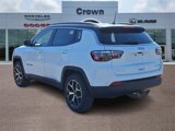 New 2025 Jeep Compass Limited image 3