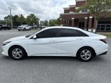 Used 2022 Hyundai Elantra SE image 5