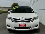 Certified 2015 Toyota Venza Limited image 2