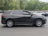 Used 2022 Chevrolet Equinox LT image 2