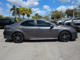 Used 2021 Toyota Camry SE image 4