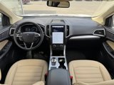 Used 2022 Ford Edge SEL w/ Convenience Package image 2
