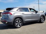 Certified 2025 Volkswagen Atlas Cross Sport SE image 3