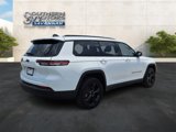 Used 2023 Jeep Grand Cherokee L Laredo image 5