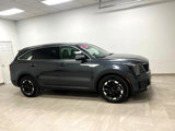 Used 2024 Kia Sorento S image 3