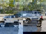 Used 2005 Jeep Grand Cherokee Laredo image 2