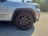 Used 2022 Jeep Grand Cherokee L Laredo image 2
