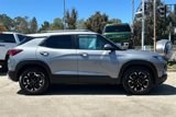 Used 2023 Chevrolet TrailBlazer LT image 2