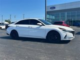 Used 2023 Hyundai Elantra Limited image 2