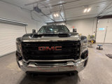 Used 2021 GMC Sierra 3500 4x4 Crew Cab w/ Gooseneck/5TH Wheel Package image 2