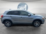 Used 2017 Mitsubishi Outlander Sport ES image 2