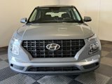 Used 2022 Hyundai Venue SE image 3