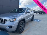 Used 2018 Jeep Grand Cherokee Laredo image 3