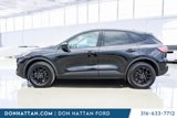 Used 2020 Ford Escape SE Sport image 2