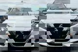 Used 2022 Nissan Altima 2.5 SV w/ SV Premium Package image 3