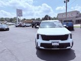 Used 2024 Kia Sorento S image 3