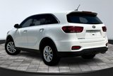 Used 2019 Kia Sorento LX image 4