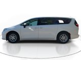 Used 2023 Chrysler Voyager LX image 4