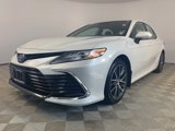 Used 2022 Toyota Camry XLE image 3