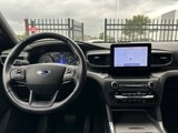 Used 2020 Ford Explorer XLT w/ Equipment Group 202A image 5