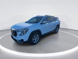 Used 2022 GMC Terrain SLE image 4