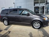 Used 2019 Dodge Grand Caravan SXT image 2