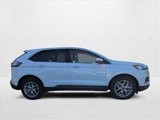 Used 2024 Ford Edge SEL image 4
