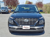 Used 2023 Hyundai Venue SE image 2