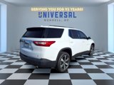 Used 2020 Chevrolet Traverse LT w/ LT Premium Package image 3