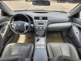 Used 2010 Toyota Camry LE image 3
