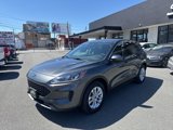 Used 2020 Ford Escape SE image 3