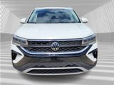Used 2022 Volkswagen Taos SE image 4