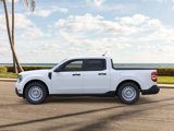 New 2025 Ford Maverick XL image 3