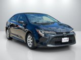 Used 2021 Toyota Corolla LE image 3