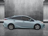Used 2017 Toyota Prius Two image 4