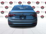 Used 2022 Volkswagen Jetta SE image 4