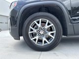 Used 2023 GMC Acadia SLT image 4