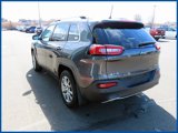 Certified 2018 Jeep Cherokee Limited image 5
