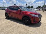 Used 2023 Nissan Kicks SV image 2