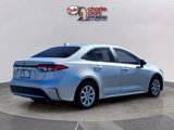 Used 2022 Toyota Corolla LE image 5