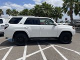 Used 2022 Toyota 4Runner SR5 Premium image 2