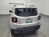 Used 2015 Jeep Renegade Latitude image 6